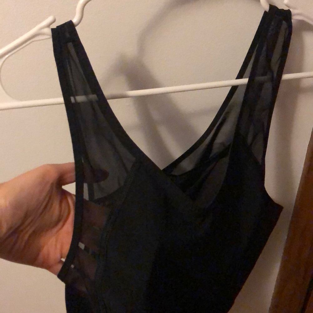 Lululemon Mesh Tank - Picture 3 of 8